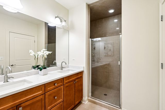 1416 S EMERALD Avenue, Chicago, IL 60607