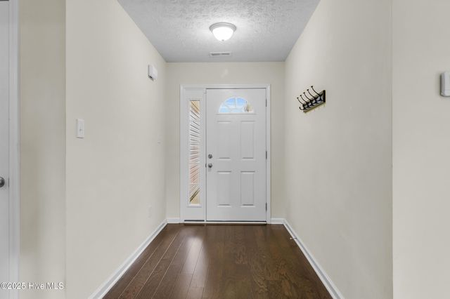 3301 Hardee Farms Drive, New Bern, NC 28562