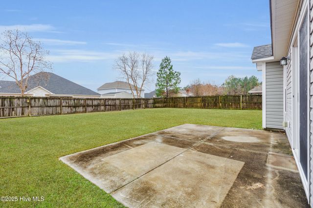 3301 Hardee Farms Drive, New Bern, NC 28562