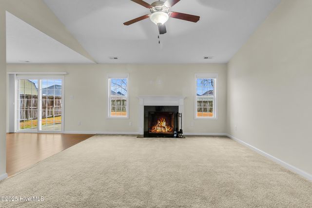 3301 Hardee Farms Drive, New Bern, NC 28562