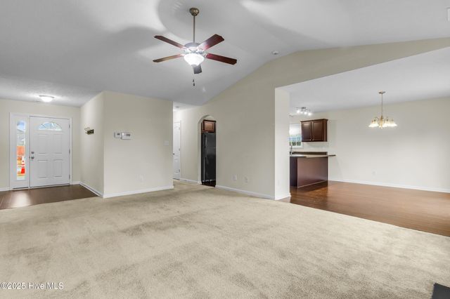 3301 Hardee Farms Drive, New Bern, NC 28562