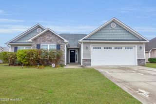 3301 Hardee Farms Drive, New Bern, NC 28562