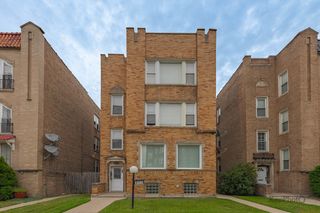 8923 S Blackstone Avenue, Chicago, IL 60617