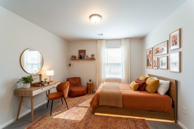 802 Tompkins Ln, Gallatin, TN 37066