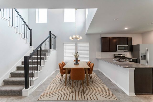 802 Tompkins Ln, Gallatin, TN 37066