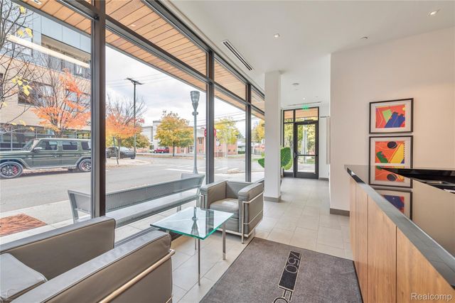 750 FOREST AVE 502, Birmingham, MI 48009