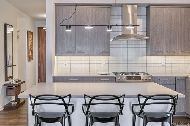750 FOREST AVE 502, Birmingham, MI 48009