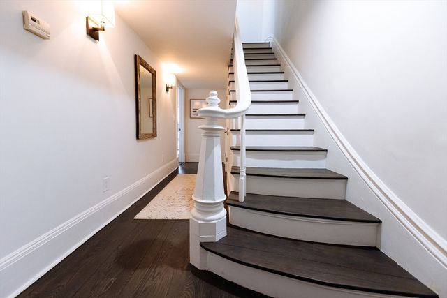 19 Worcester Street 1, Boston, MA 02118