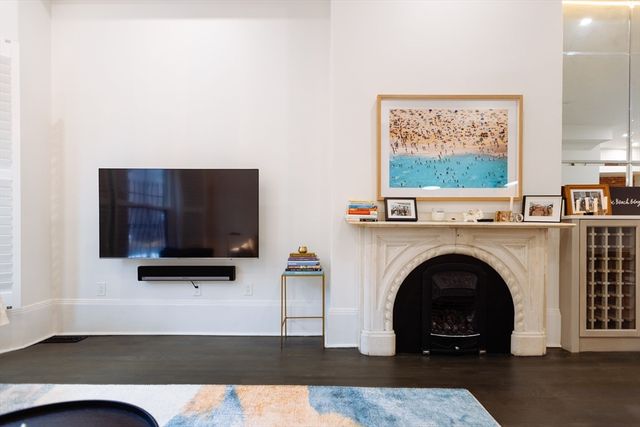 19 Worcester Street 1, Boston, MA 02118