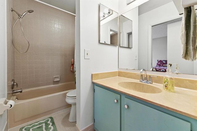2641 Gately Drive W 503, West Palm Beach, FL 33415