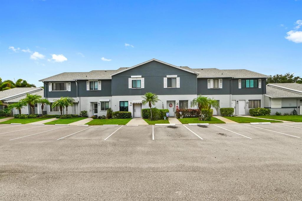 2641 Gately Drive W 503, West Palm Beach, FL 33415