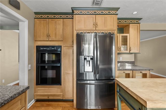 9819 Nestle Avenue, Northridge, CA 91325