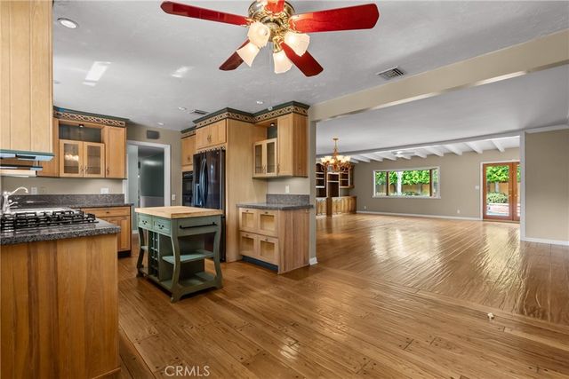 9819 Nestle Avenue, Northridge, CA 91325