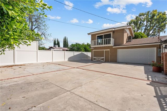 9819 Nestle Avenue, Northridge, CA 91325