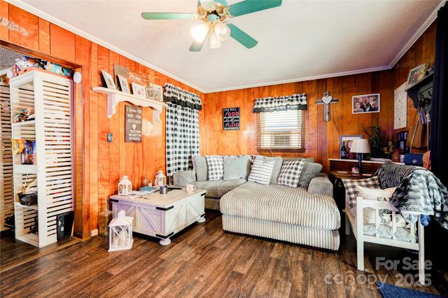 605 Oakley Street, Shelby, NC 28150