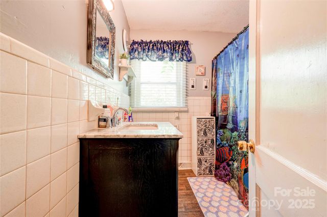 605 Oakley Street, Shelby, NC 28150