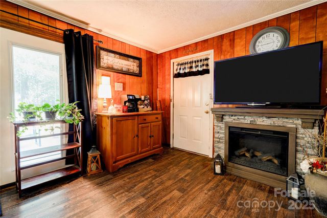 605 Oakley Street, Shelby, NC 28150