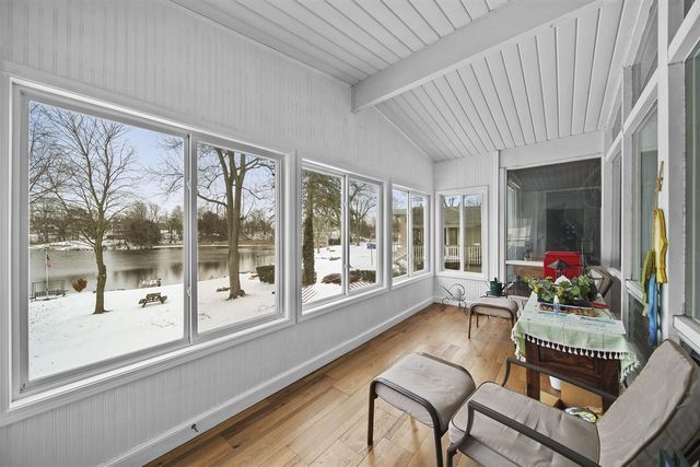 261 Somerset Drive, Brooklyn, MI 49230