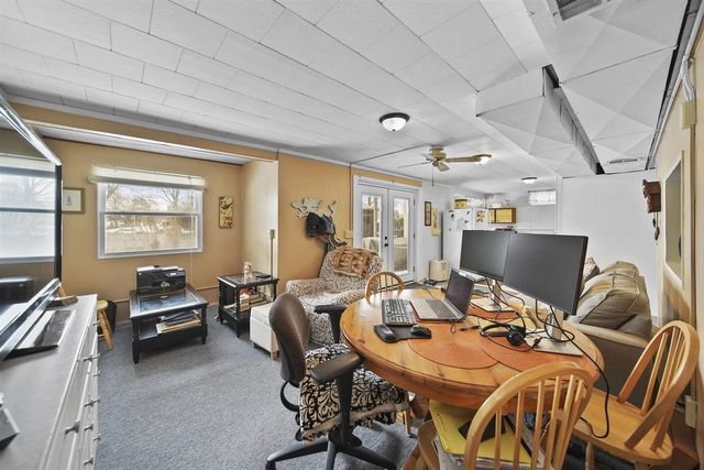 261 Somerset Drive, Brooklyn, MI 49230