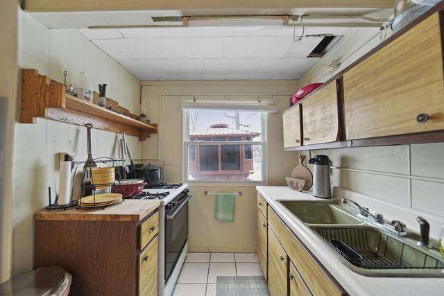 261 Somerset Drive, Brooklyn, MI 49230