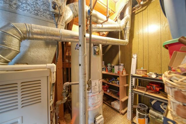 261 Somerset Drive, Brooklyn, MI 49230