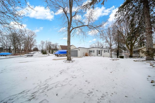 261 Somerset Drive, Brooklyn, MI 49230