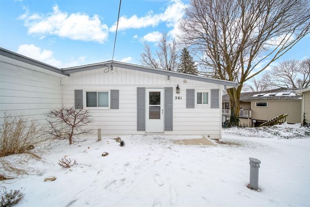 261 Somerset Drive, Brooklyn, MI 49230