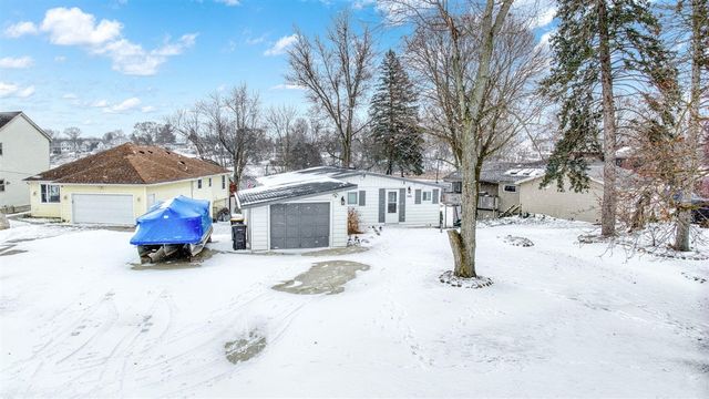 261 Somerset Drive, Brooklyn, MI 49230