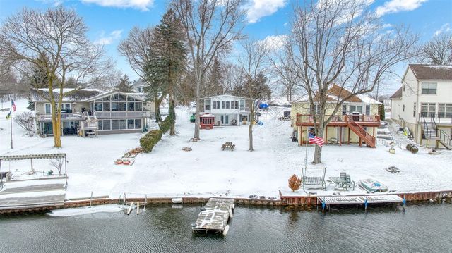 261 Somerset Drive, Brooklyn, MI 49230