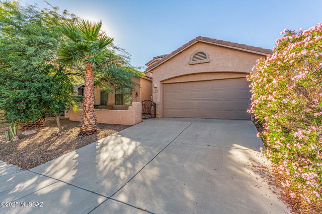 11951 N Cantata Drive, Oro Valley, AZ 85737