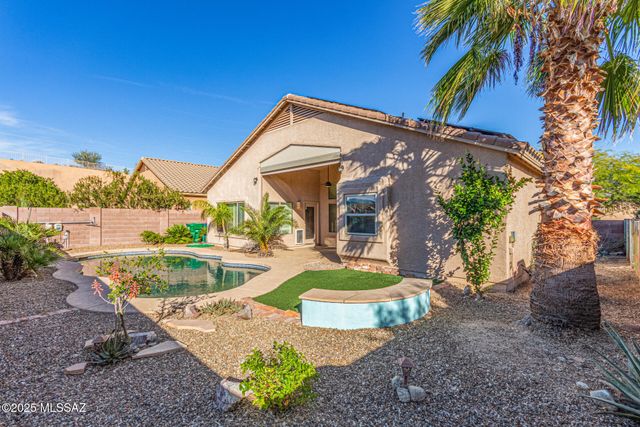 11951 N Cantata Drive, Oro Valley, AZ 85737