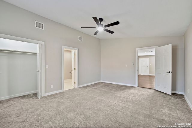 2613 W Summit Ave, San Antonio, TX 78228