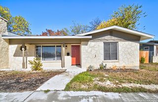 2613 W Summit Ave, San Antonio, TX 78228