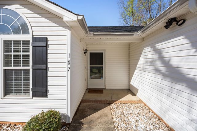 107 Panther Creek Road E, Troutman, NC 28166