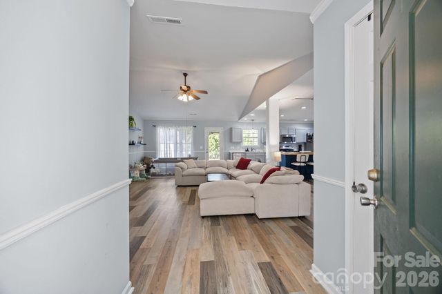 107 Panther Creek Road E, Troutman, NC 28166