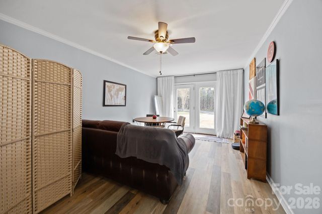 107 Panther Creek Road E, Troutman, NC 28166