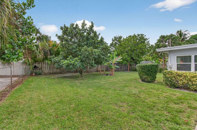 254 NE 22nd Street, Delray Beach, FL 33444