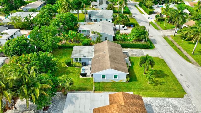 254 NE 22nd Street, Delray Beach, FL 33444