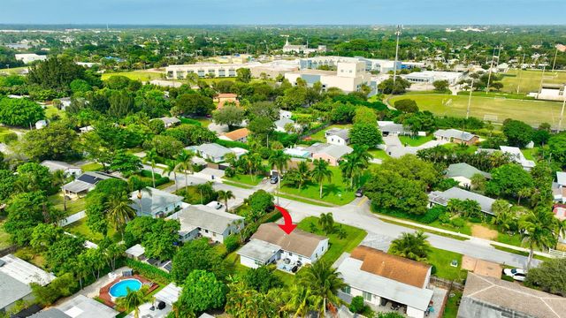254 NE 22nd Street, Delray Beach, FL 33444