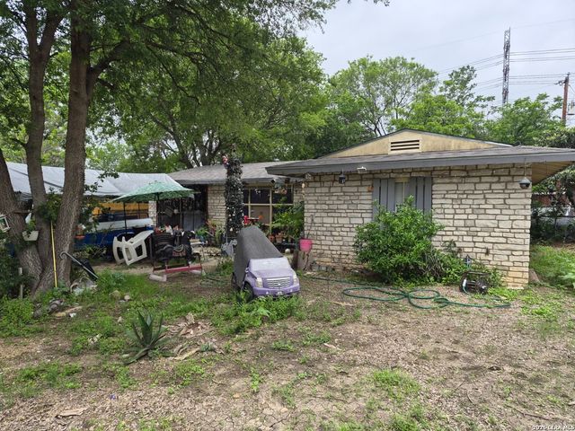 807 Weizmann St, San Antonio, TX 78213