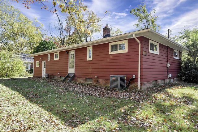 24836 Gessner Road, North Olmsted, OH 44070