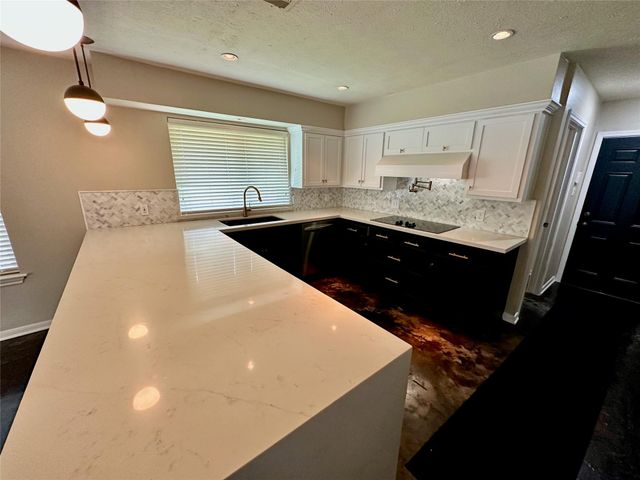 2931 Pasture Lane, Sugar Land, TX 77479