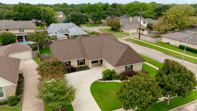 2931 Pasture Lane, Sugar Land, TX 77479