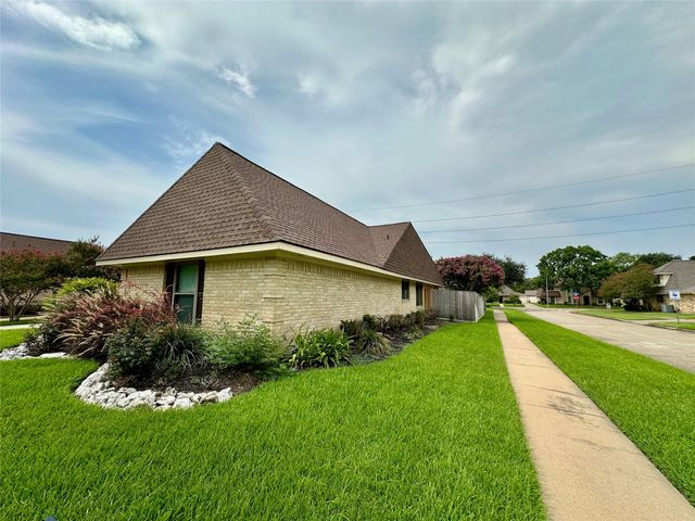2931 Pasture Lane, Sugar Land, TX 77479