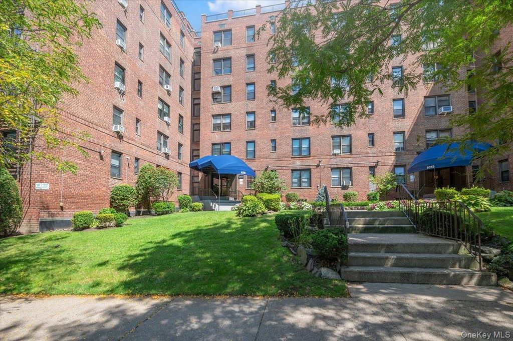 9255 Shore Road 3C, Brooklyn, NY 11209 — photo 2