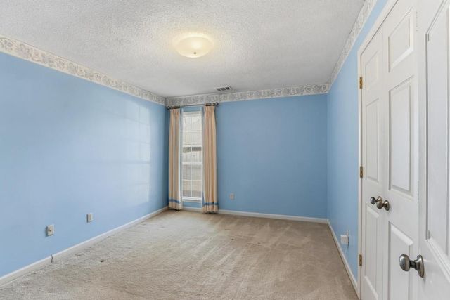 828 SNOW PINE DR, Southaven, MS 38671