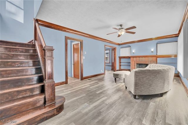 5204 Anthony Street, Maple Heights, OH 44137