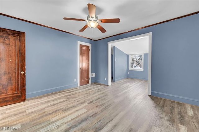 5204 Anthony Street, Maple Heights, OH 44137