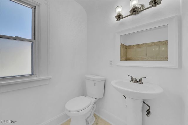 5204 Anthony Street, Maple Heights, OH 44137