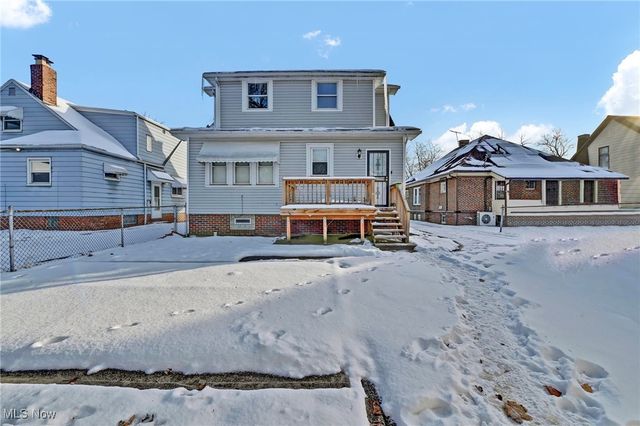 5204 Anthony Street, Maple Heights, OH 44137